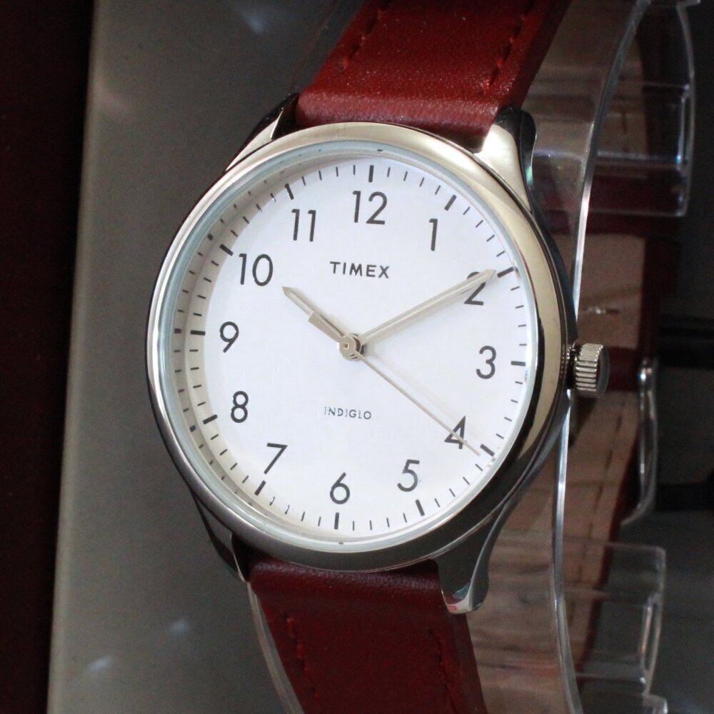 Times Ladies Easy Reader Quartz Watch Burgundy Strap 32mm - Picture 7 of 12